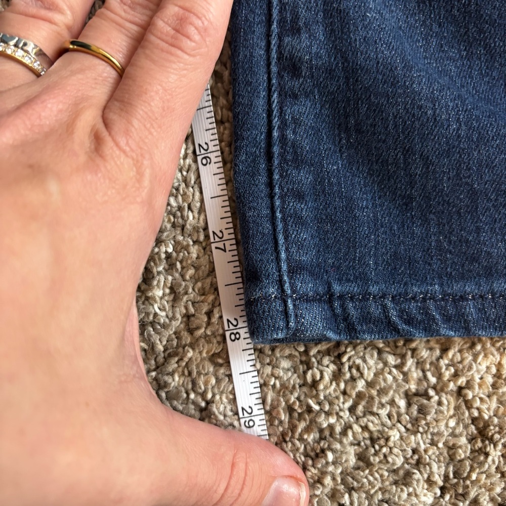 Mother The Drama Joyride Flare Jeans in Classic Blue Jeans Size 24 - Picture 7 of 8